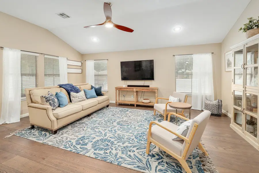 1607 Main St, Cedar Park, TX 78613 - #3