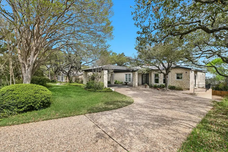 529 Buckeye Trl, West Lake Hills, TX 78746 - #2