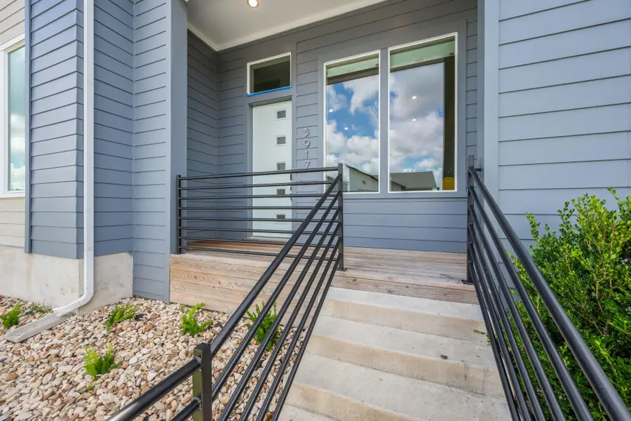 5917 Florencia Ln, Austin, TX 78724 - #2