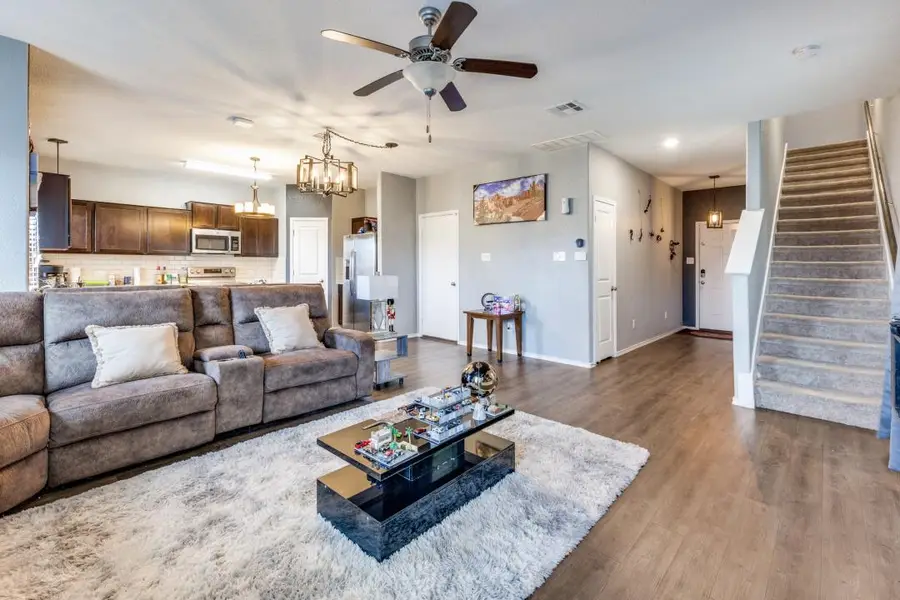 444 Major Lee Ln #14H, Jarrell, TX 76537 - #3