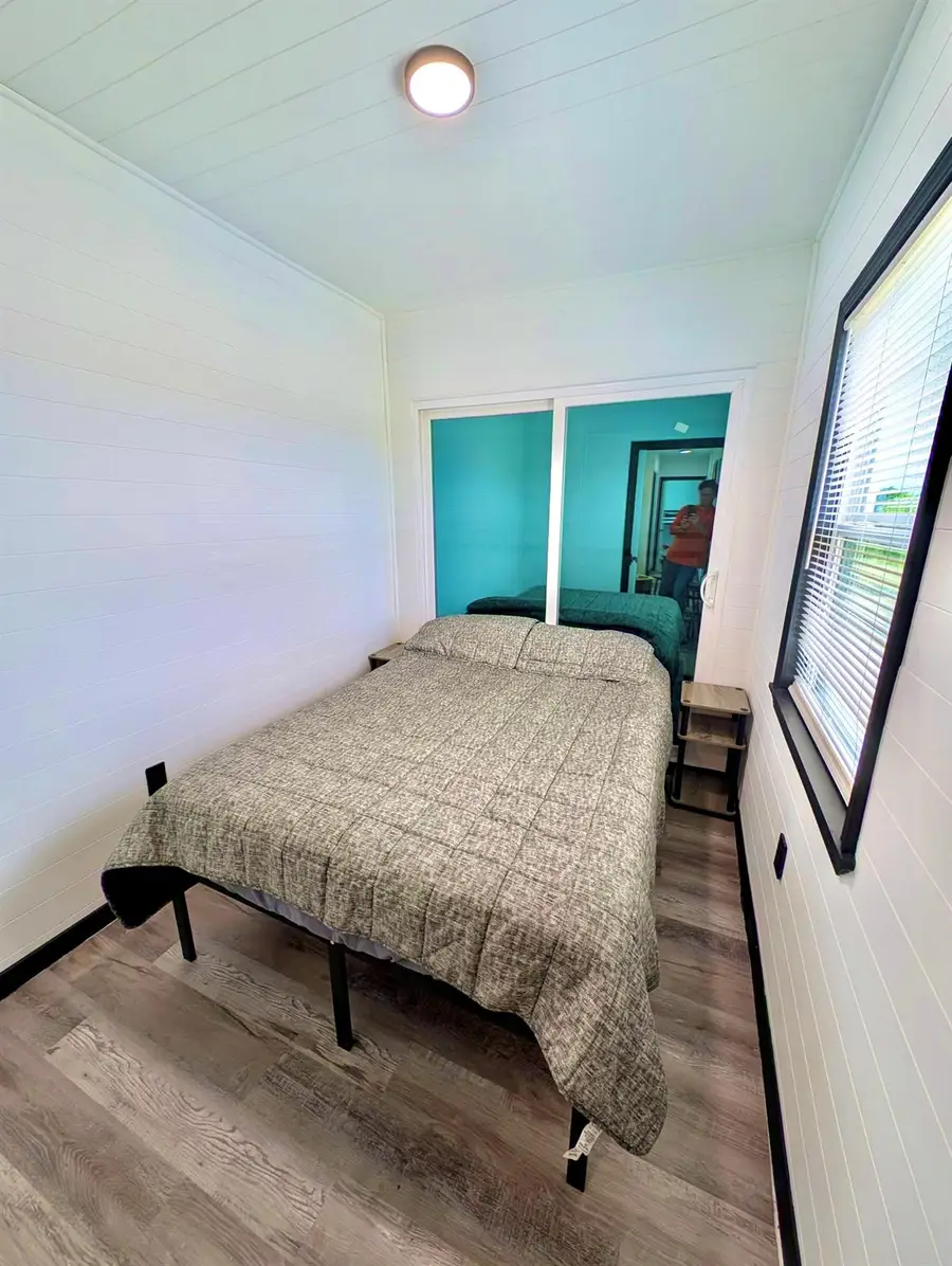 1118 County Road 447, Waelder, TX 78959 - #3