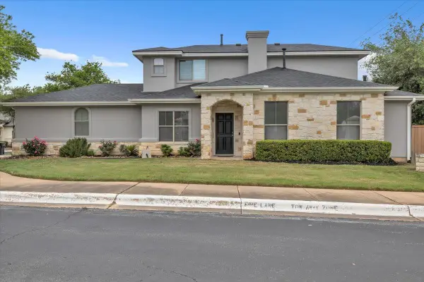 11558 Spicewood Pkwy #18, Austin, TX 78750