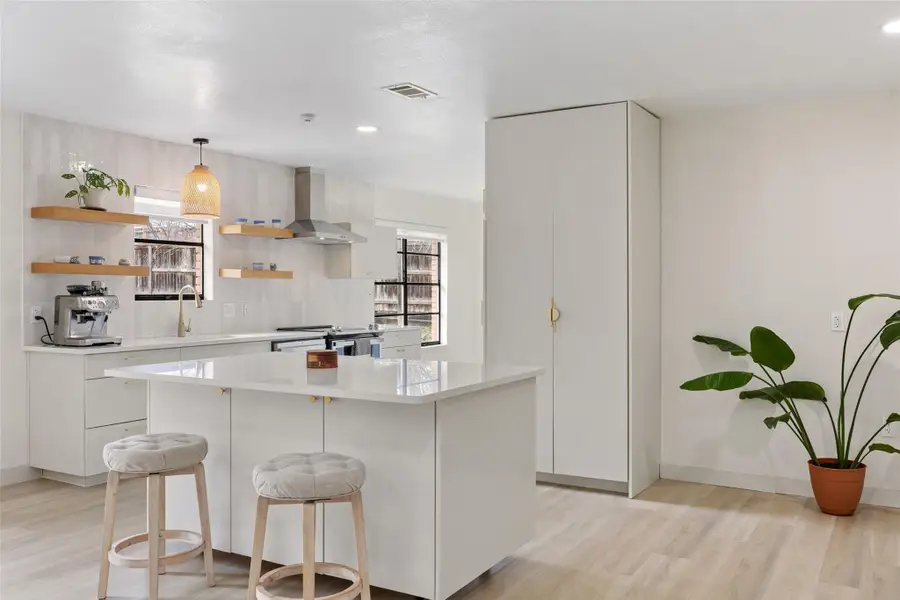 1001 E Applegate Dr, Austin, TX 78753 - #3