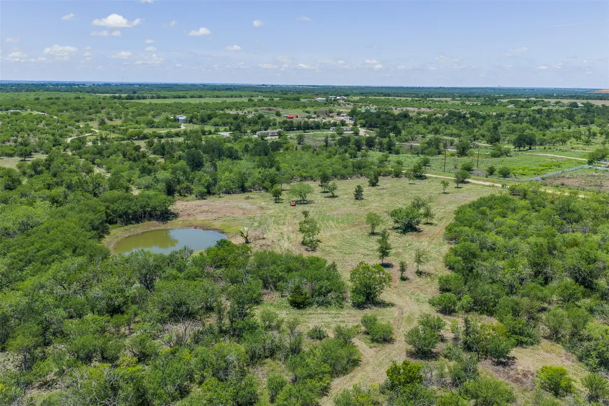 3710 Dry Creek Rd, Lockhart, TX 78644 - #1