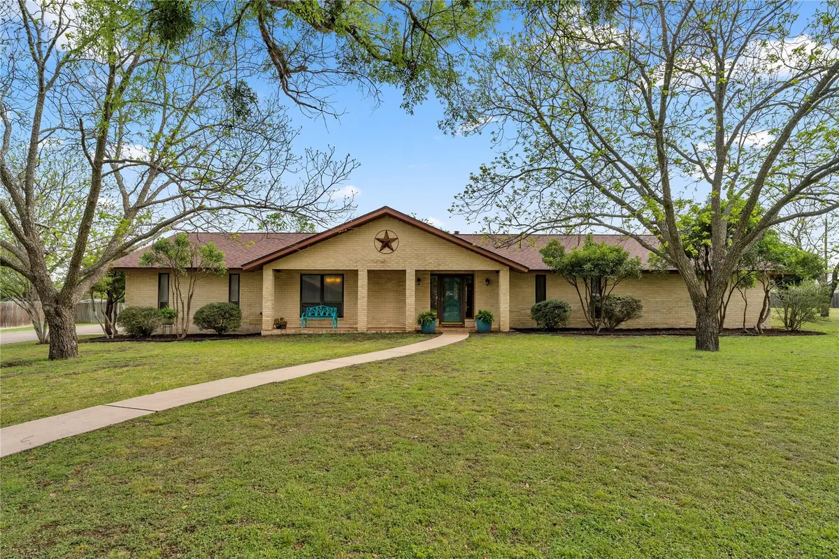 217 Corder Ln, Burnet, TX 78611 - #1