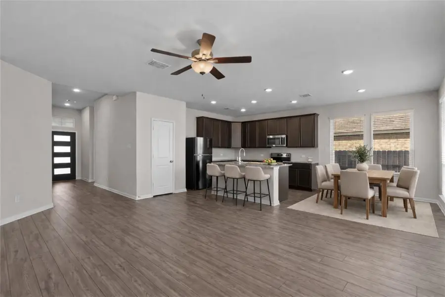 1037 Shelby Dr, Belton, TX 76513 - #3