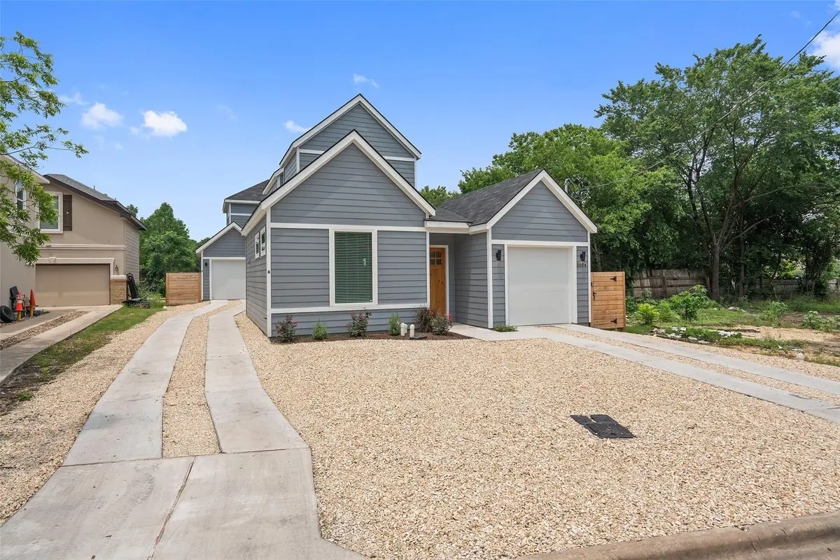2004 Maxwell Ln, Austin, TX 78741 - #1