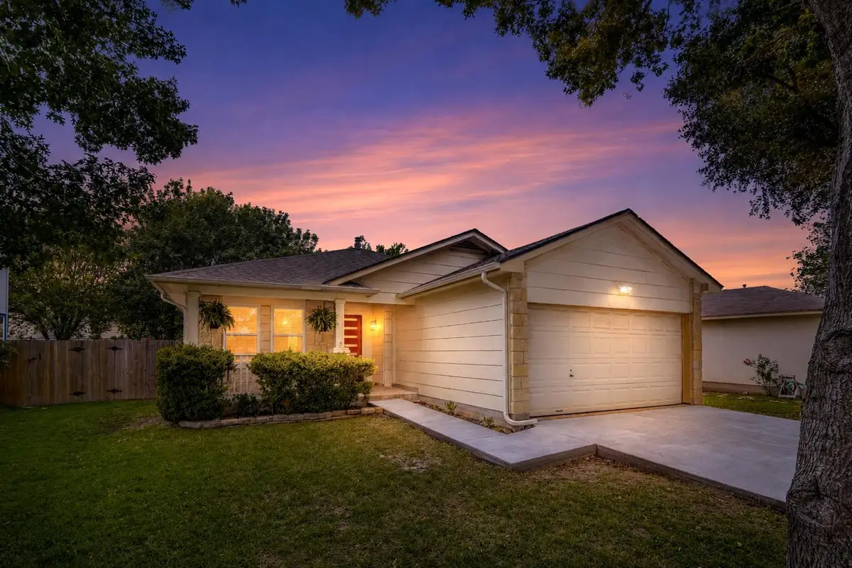 8216 Flaxen Dr, Austin, TX 78747 - #1