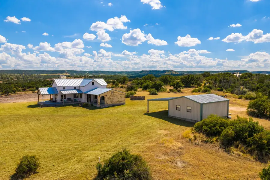 2150 Granite Springs Dr, Fredericksburg, TX 78624 - #3