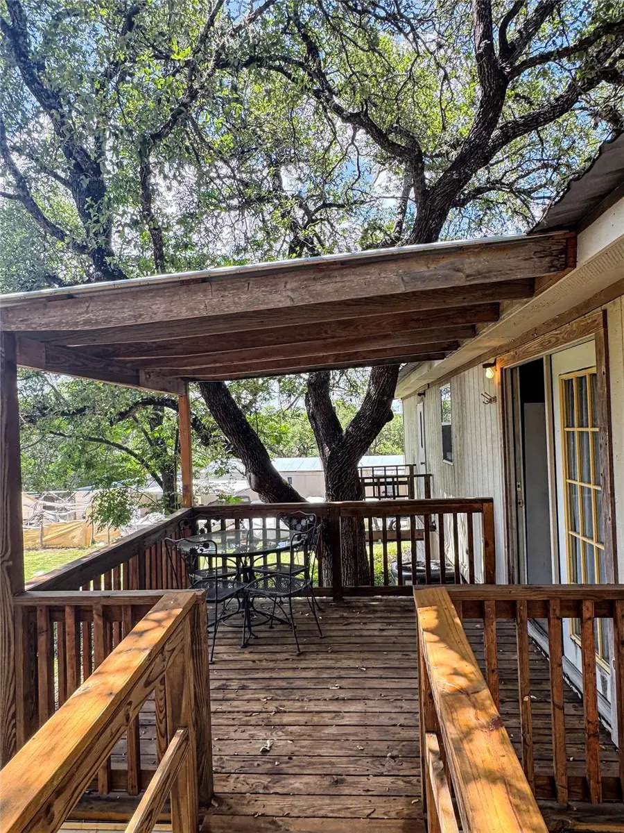1092 Willow Dr, Canyon Lake, TX 78133 - #3