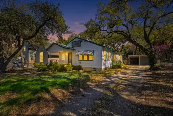 2607 S 4th St, Austin, TX 78704