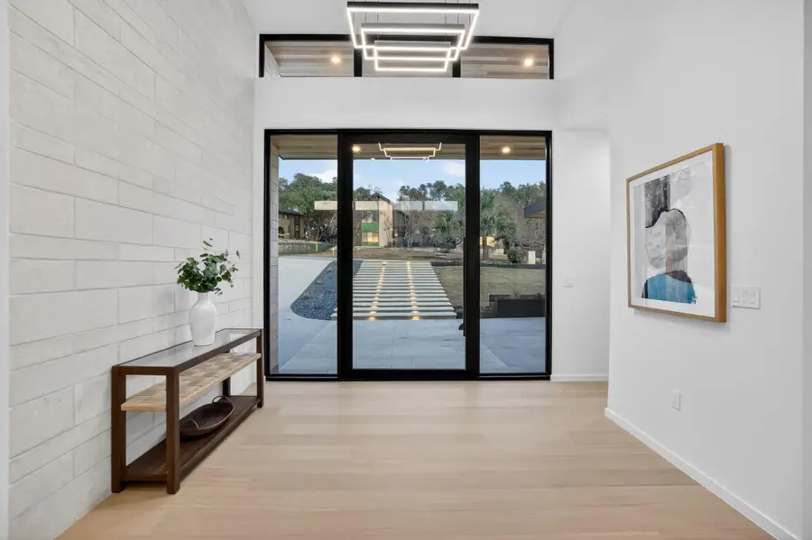 2319 Cypress Pt E, Austin, TX 78746 - #3