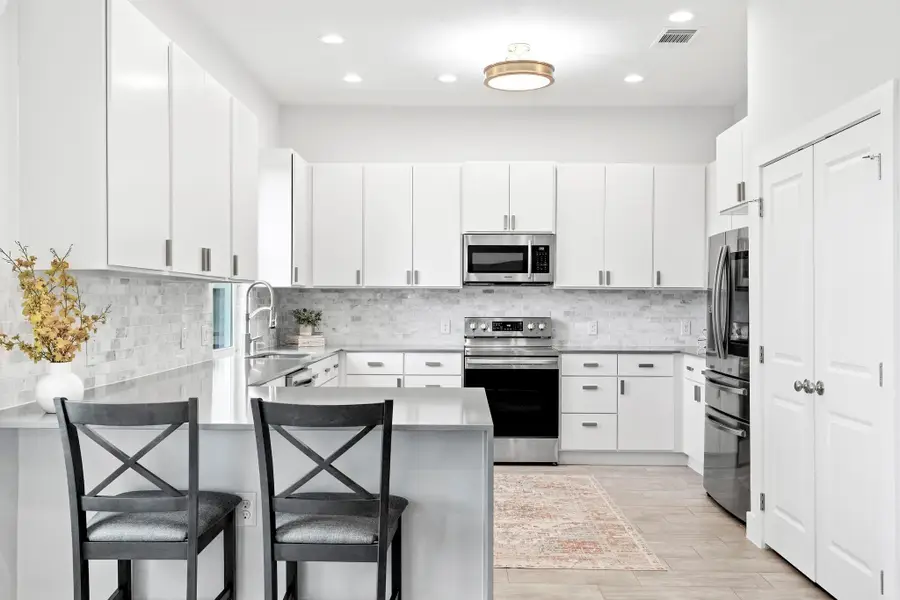 5205 Rob Scott St, Austin, TX 78721 - #2