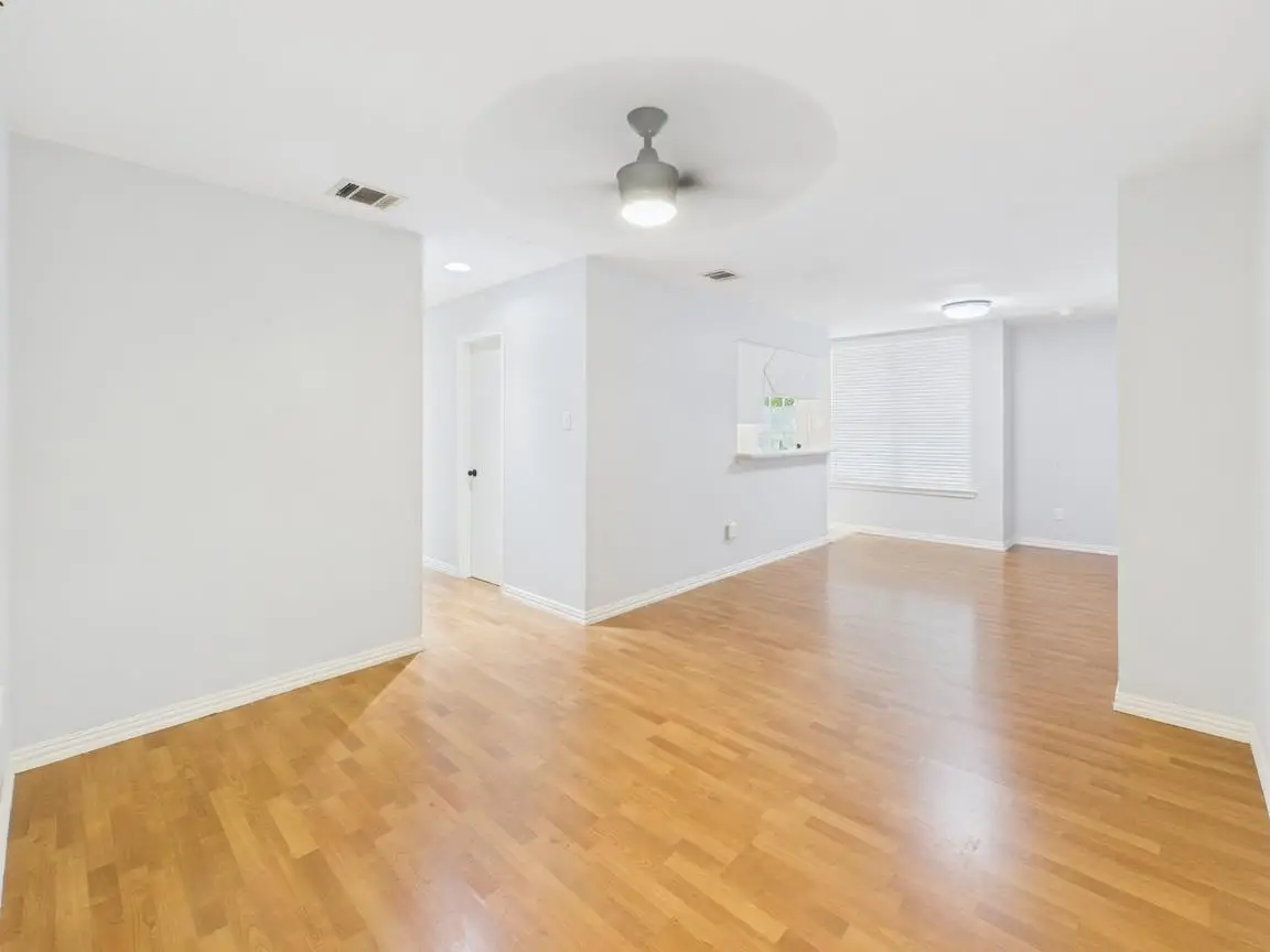2409 Leon St #201, Austin, TX 78705 - #1