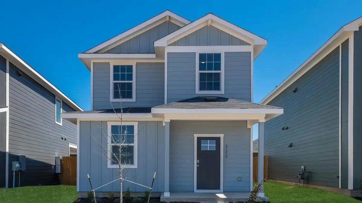 300 Santo Domingo Rd, Bastrop, TX 78602 - #1