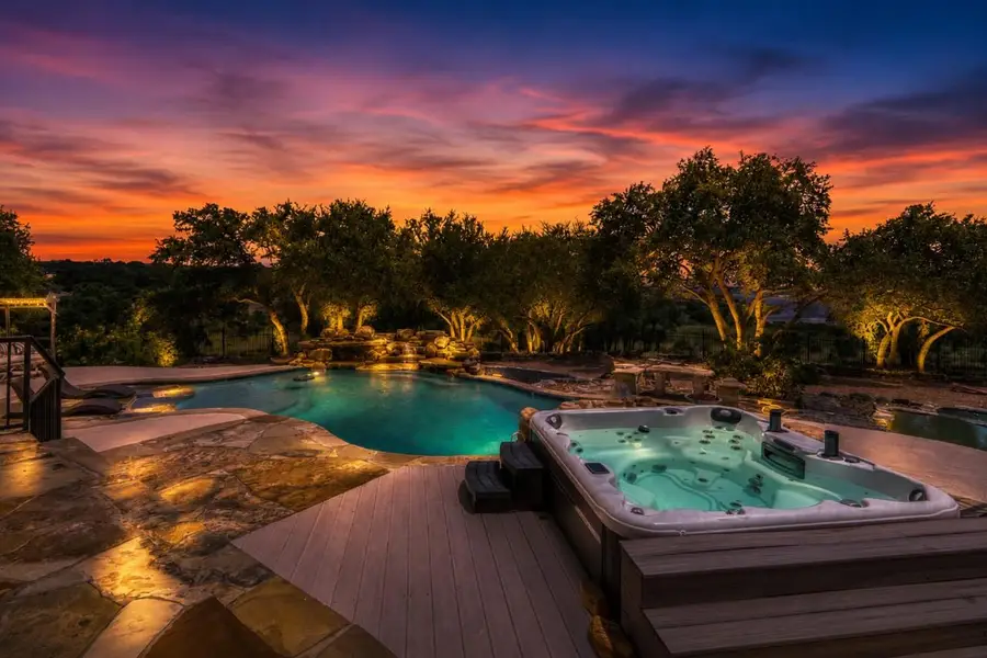 185 Shimmering Shore Ct, Spring Branch, TX 78070 - #2
