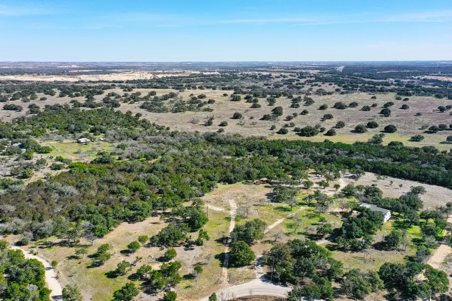 240 Pecan Br, Florence, TX 76527 - #3