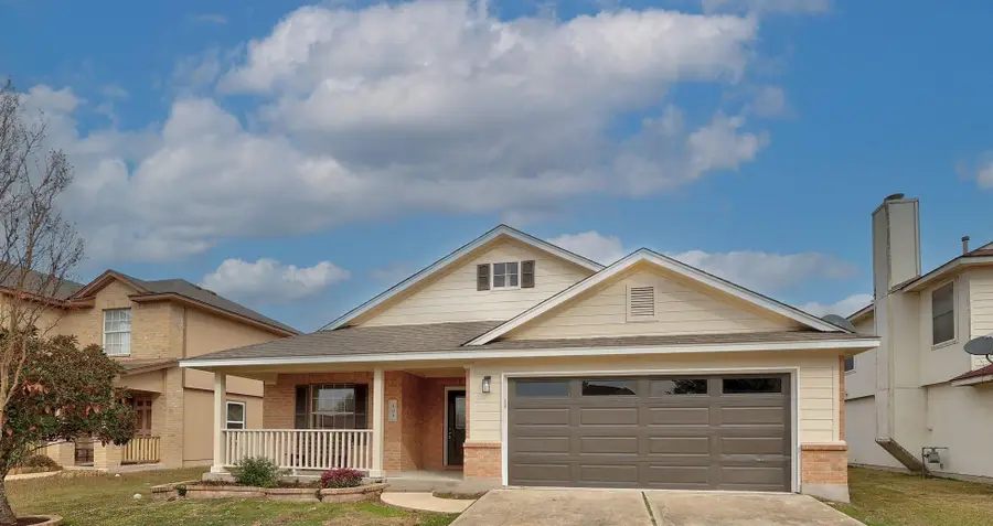105 Ryan Cv, Hutto, TX 78634 - Image #2