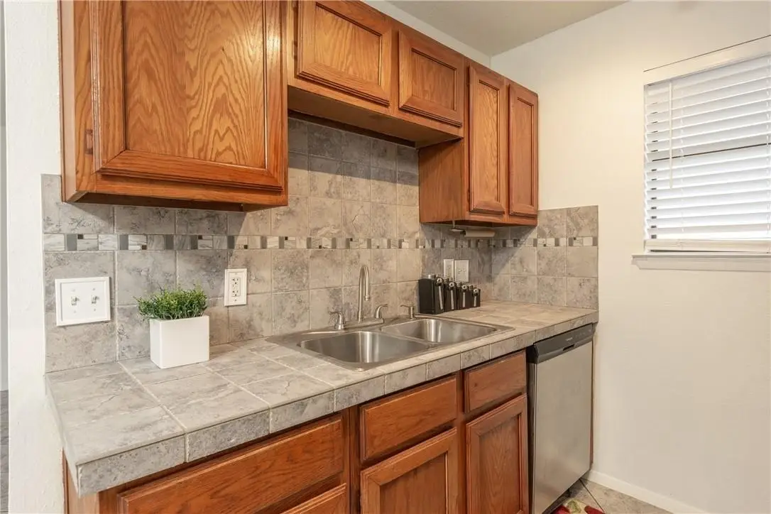 4307 S 1st St #106, Austin, TX 78745 - Image #1