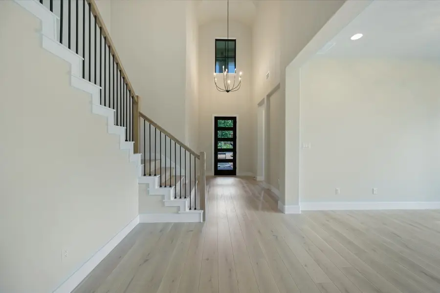 913 Presa Arriba Rd, Austin, TX 78733 - #2