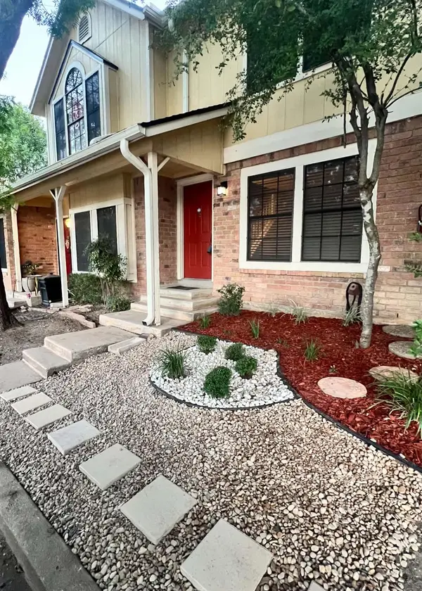 11901 Swearingen Dr #32, Austin, TX 78758