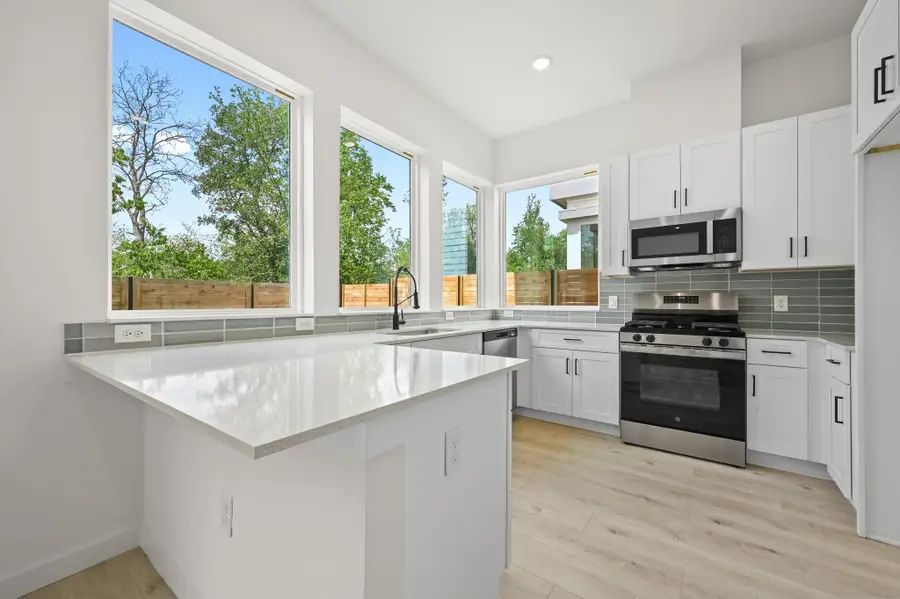 2000 Riverside Farms Rd #14101, Austin, TX 78741 - #2