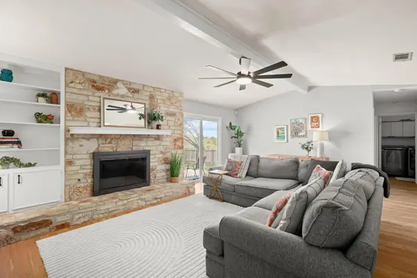 11900 Oakbrook Dr, Austin, TX 78753