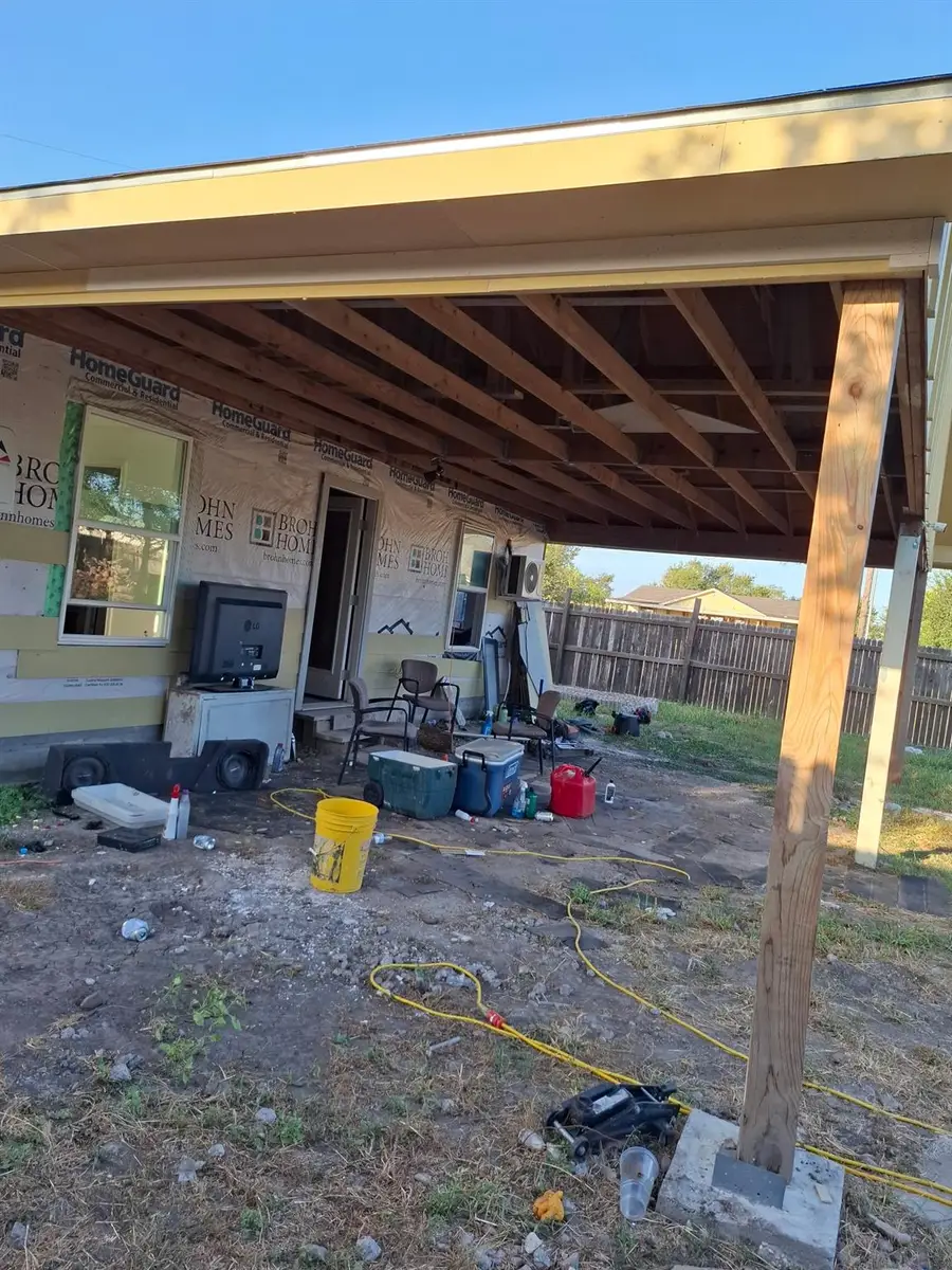 102 Sunflower Rd, Dale, TX 78616 - #2