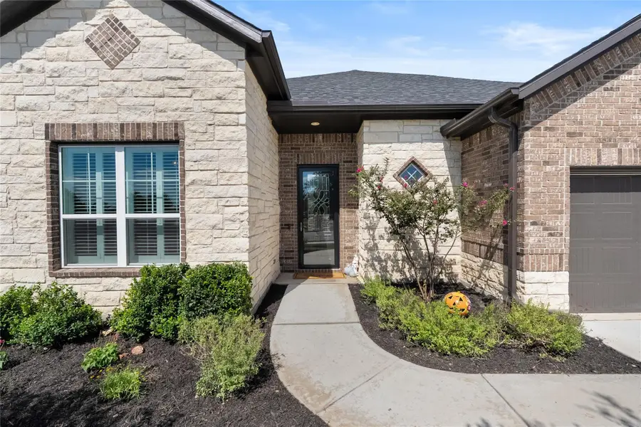 604 Academy Oaks Dr, San Marcos, TX 78666 - Image #3