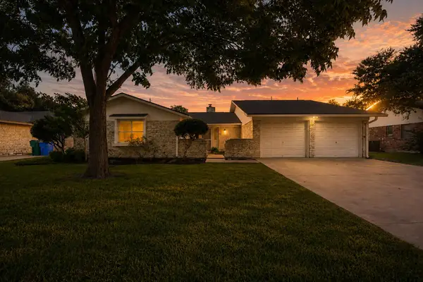 2301 Lillie Ln, Taylor, TX 76574