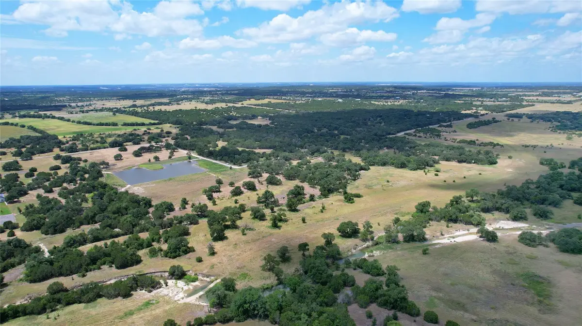 597 Spaniel Hill Rd, Georgetown, TX 78633 - #1