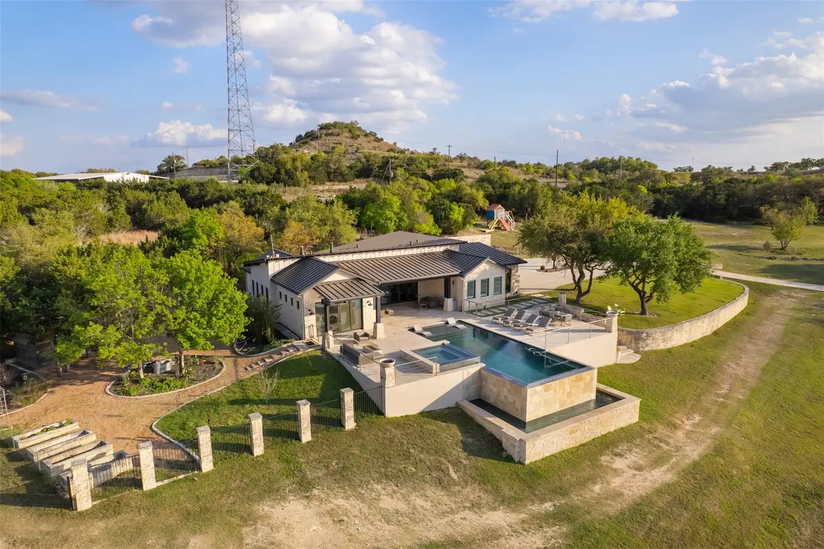 101 Rolling Hills Rd, Blanco, TX 78606 - #1