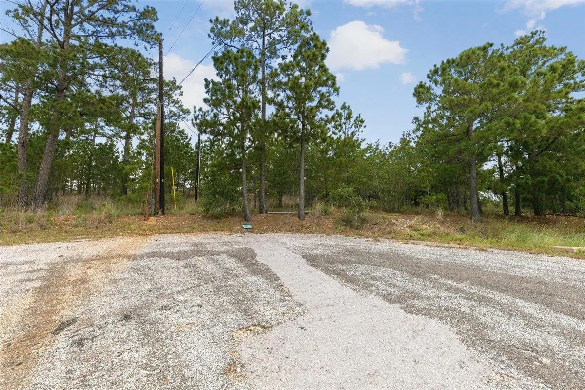 106 Maui Ct, Bastrop, TX 78602 - #1