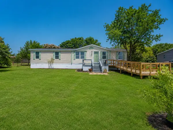 171 Railyard Drive, Kyle, TX 78640