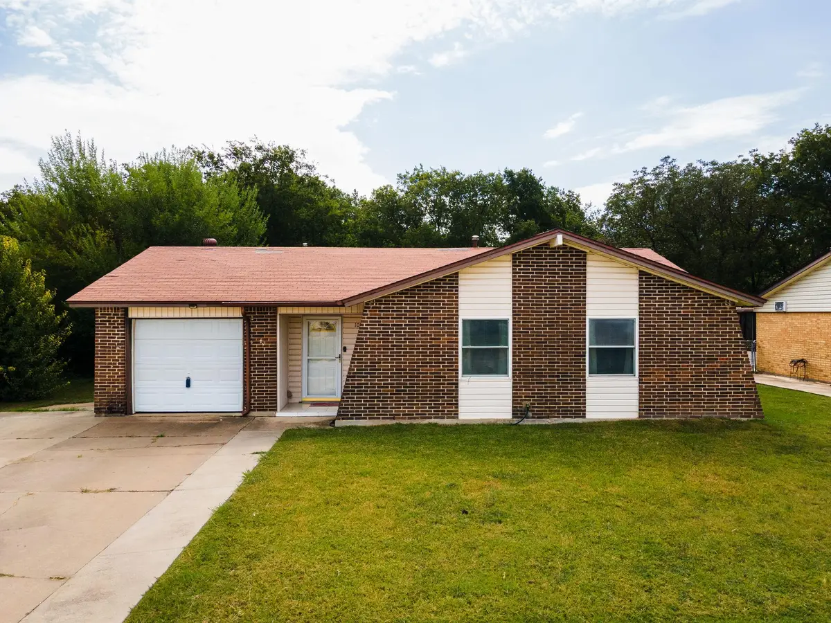 107 Hardeman St, Copperas Cove, TX 76522 - Image #1