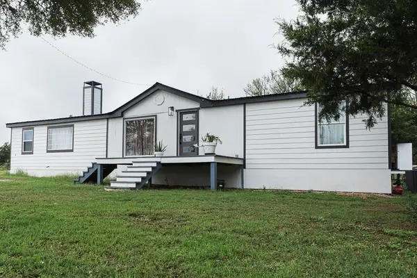 1185 Fm 812, Cedar Creek, TX 78612