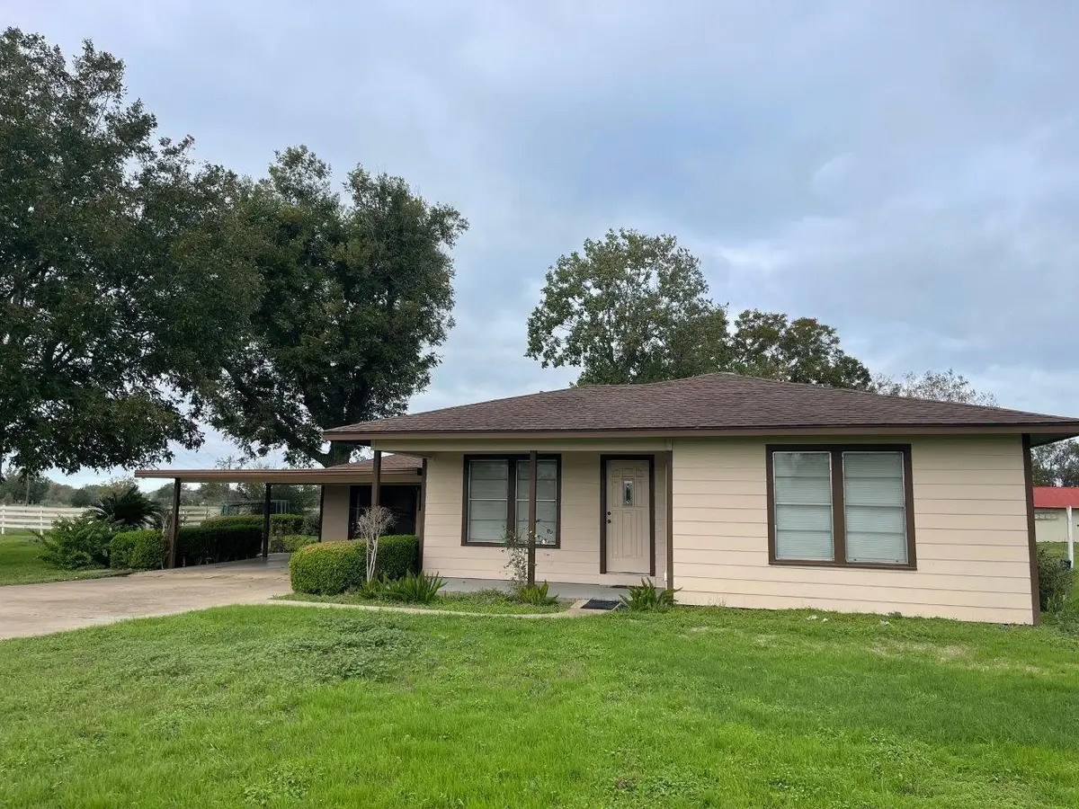 741 Muzny Ln, La Grange, TX 78945 - #1