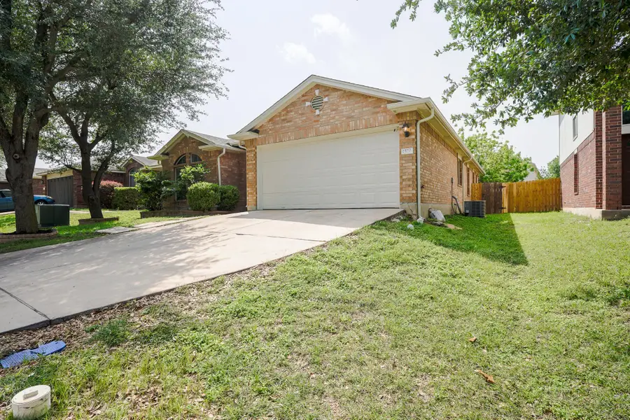 1520 Darjeeling Dr, Pflugerville, TX 78660 - #2