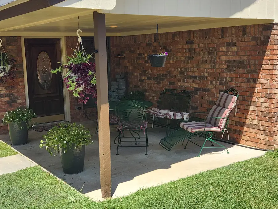 269 Woodland Trl, Belton, TX 76513 - #2