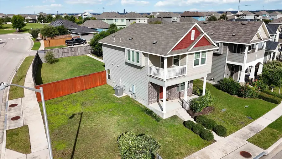 436 Spiny Lizard Ln, San Marcos, TX 78666 - #2
