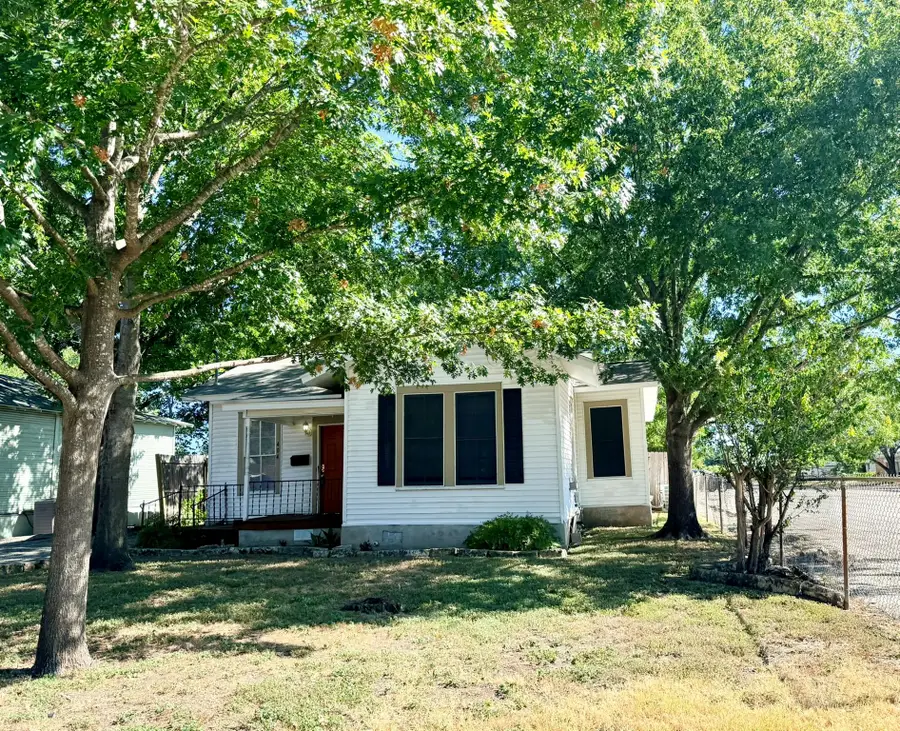 404 Normandy St, Austin, TX 78745 - #2