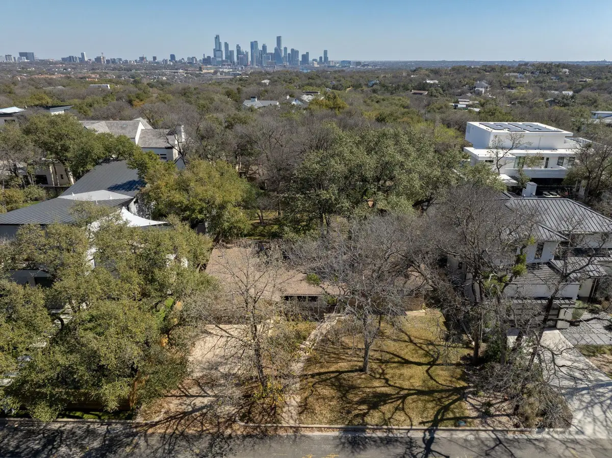 405 Ridgewood Rd, Austin, TX 78746 - #1