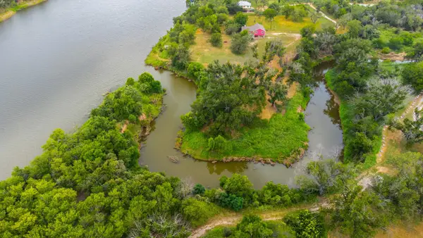 1557 County Road 343, Marble Falls, TX 78654