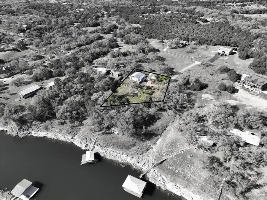 23709 NE Circle Dr, Marble Falls, TX 78654 - #2