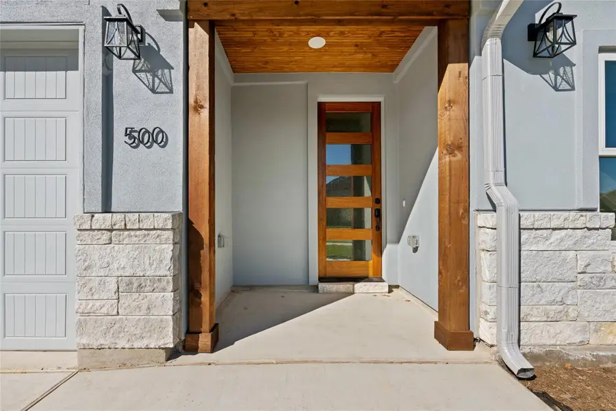 500 Treaty Oak Dr, Georgetown, TX 78628 - Image #3