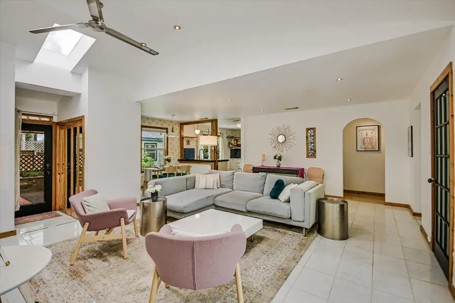 504 Powell Cir, Austin, TX 78704 - #3