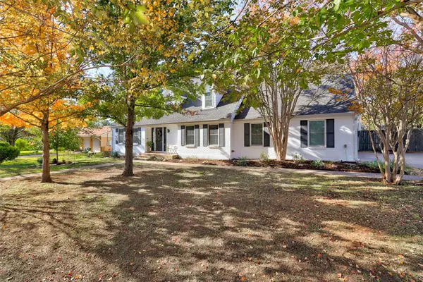 107 Shady Oak Dr, Georgetown, TX 78628