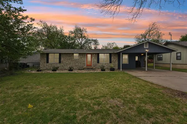 406 E 2nd St, Georgetown, TX 78626