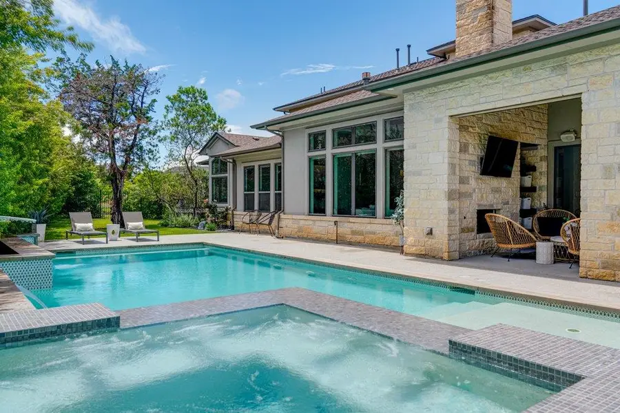 519 Woodside Ter, Austin, TX 78738 - #3