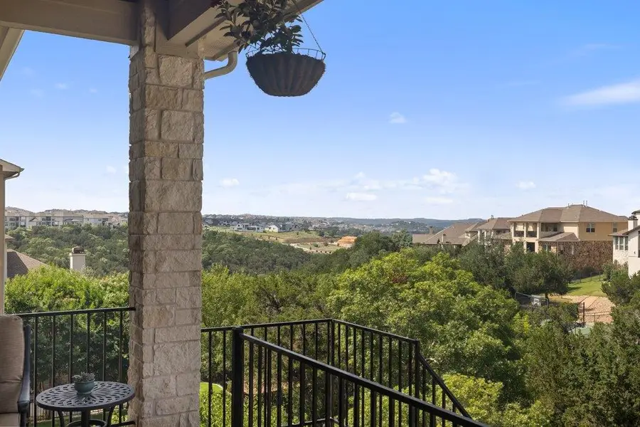 205 Woodlands Ct, Lakeway, TX 78738 - #2